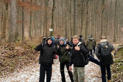 Gruppenbild Schüler im Wald